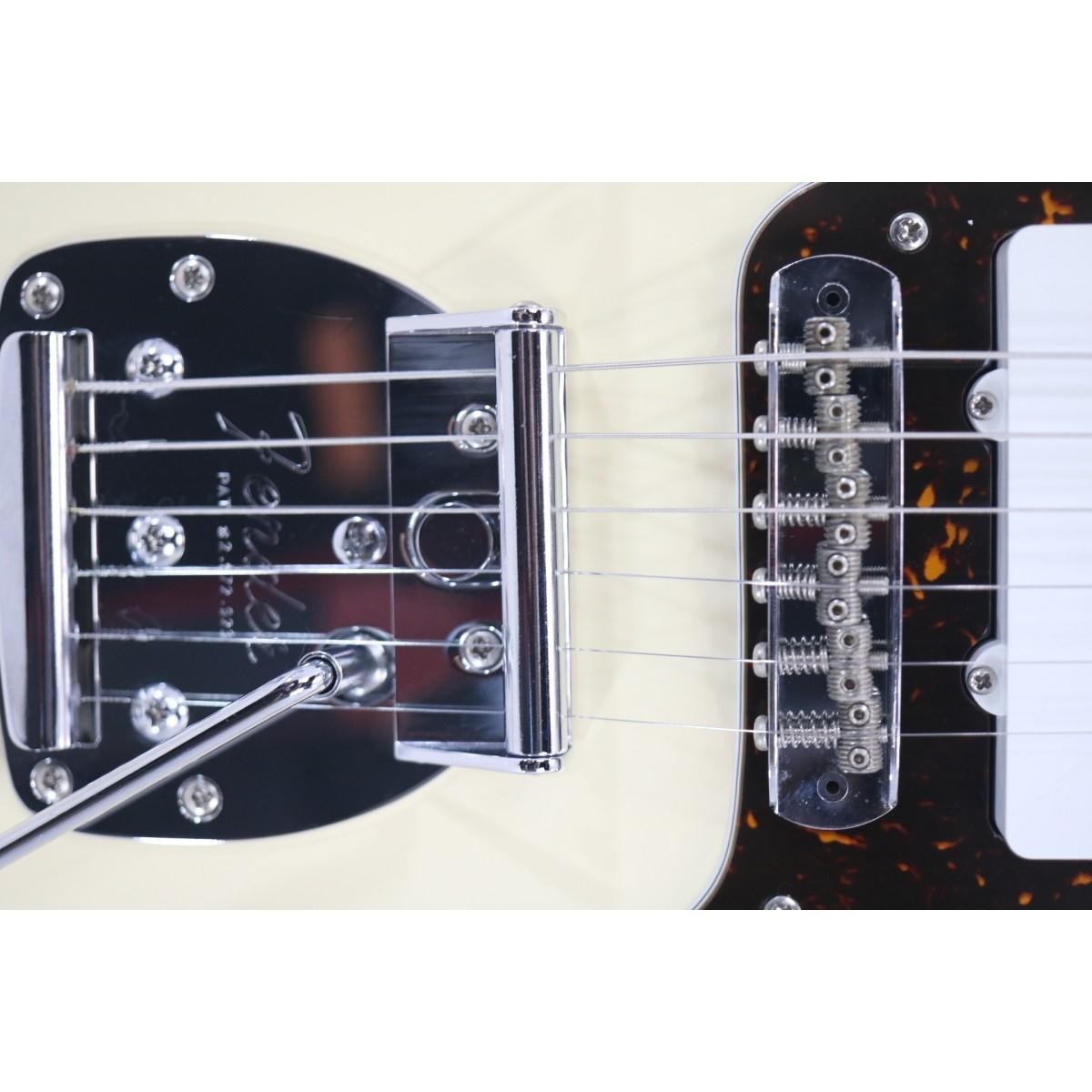 FENDER JAPAN JM66 Electric Guitar-04