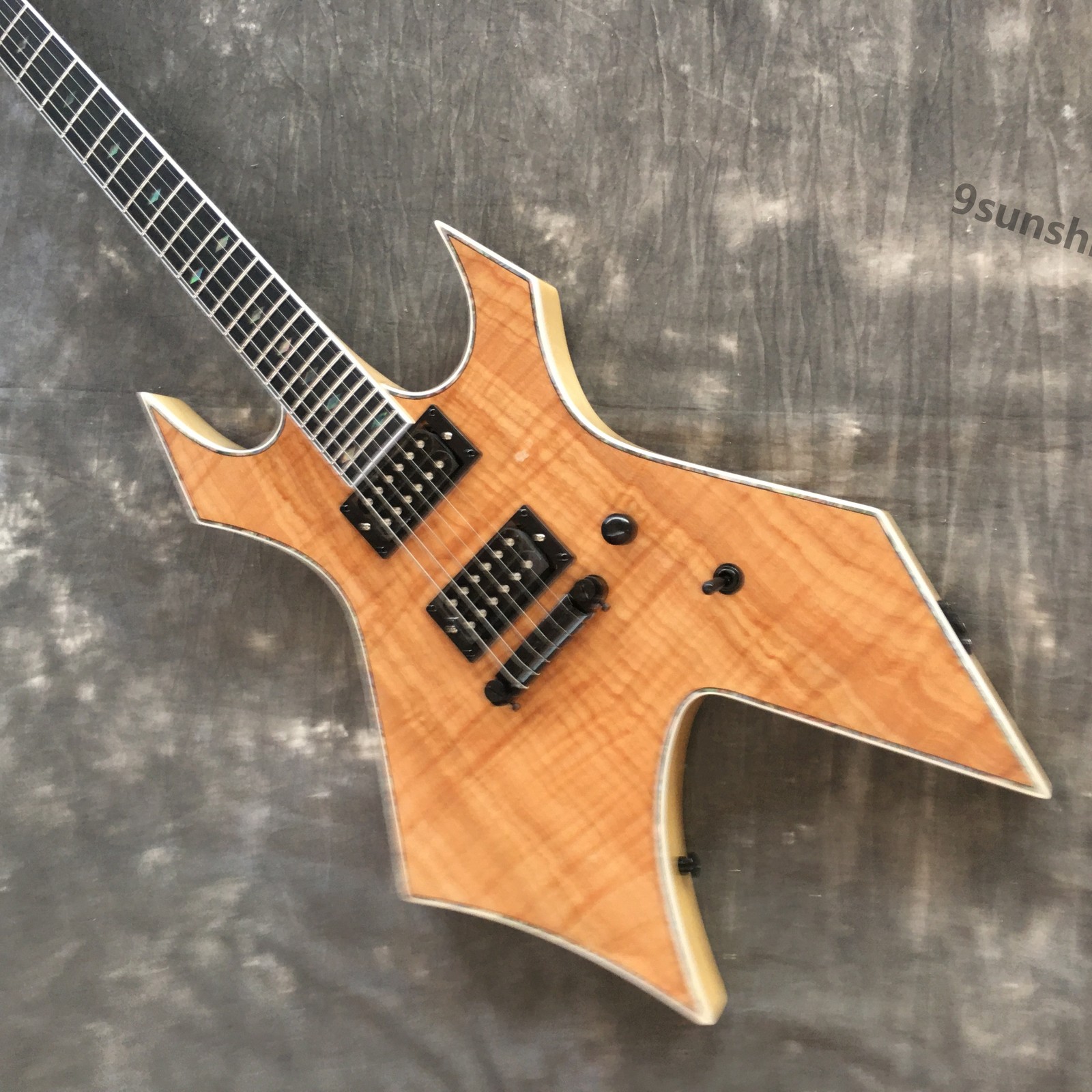 New Natural Warlock Extreme Electric Guitar burl top HH Pickup Shell Inlay fast