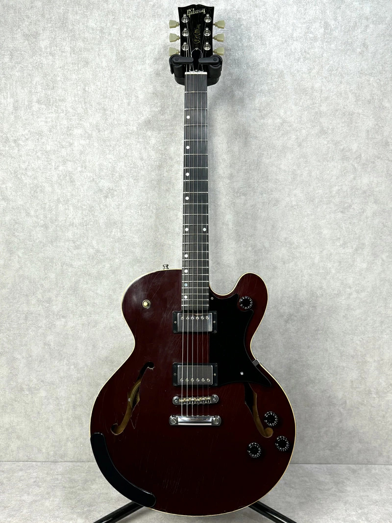 Used Gibson Semi-aco 1998 Chet Atkins Tennessean Signature Electric guitar