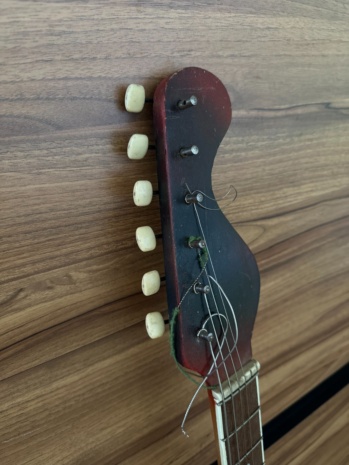 Musima Elgita Electric Guitar 6 String Made in Germany Muzima Vintage Rare