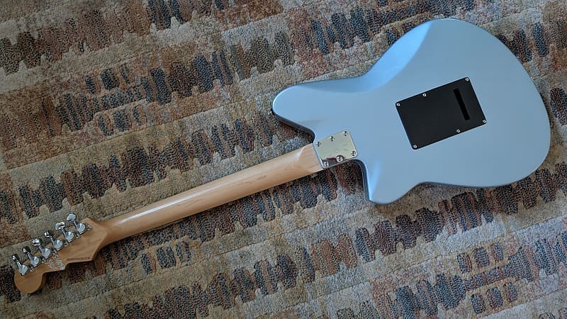 Reverend Double Agent W – Metallic Silver Freeze with transparent grey pickguard