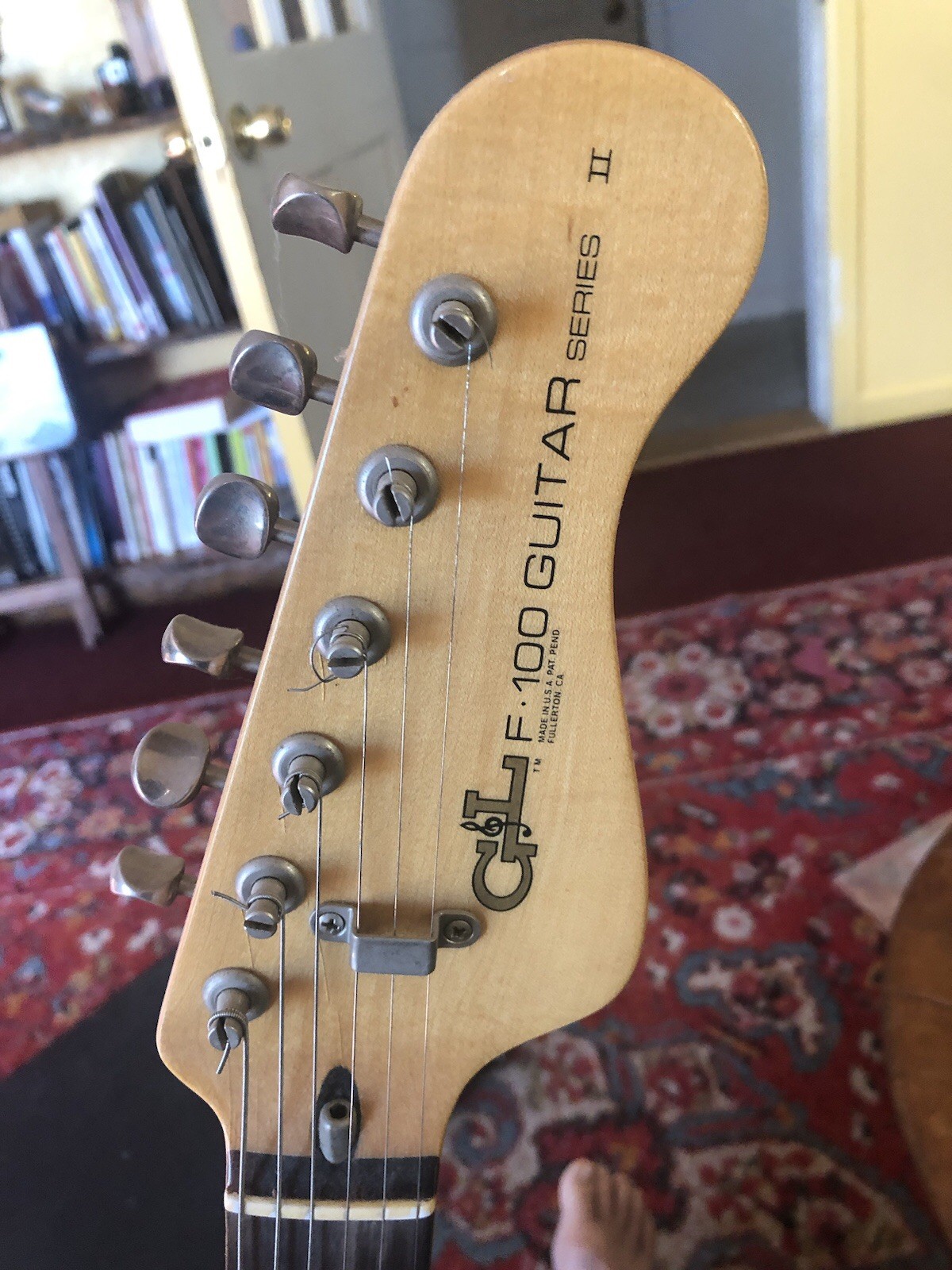 G&L F-100 Series II Electric Guitar – Classic Leo Fender Design 1981