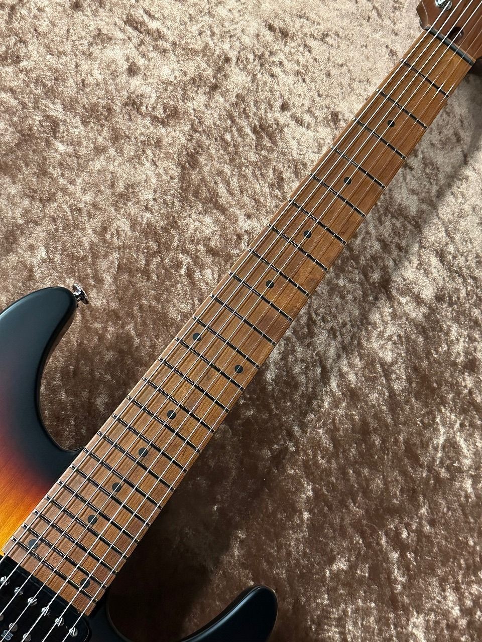 Ibanez AZ24027 -Tri Fade Burst Flat- 3.643Kg 7-string Electric Guitar