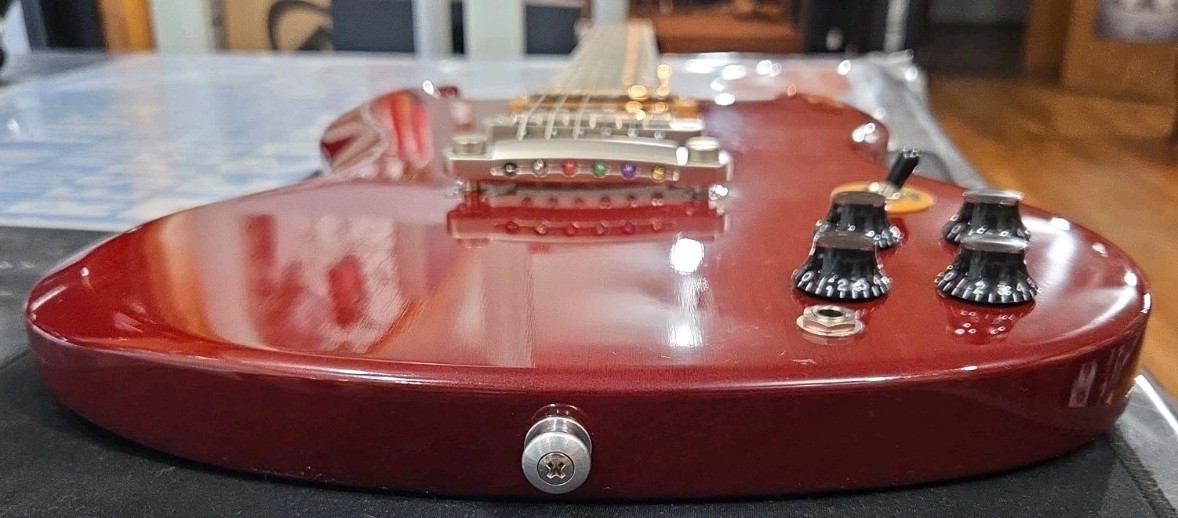 Gibson Les Paul 100 Special 2015 SG Cherry Finish G Force Tuners with Hard Case