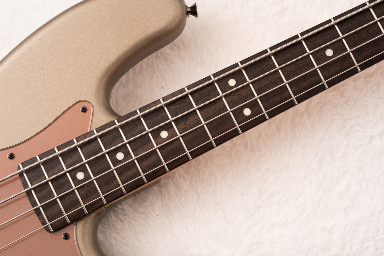 Fender 2026 Collection Hybrid II Satin Metallic Matte Champagne Mirage Jazz Bass