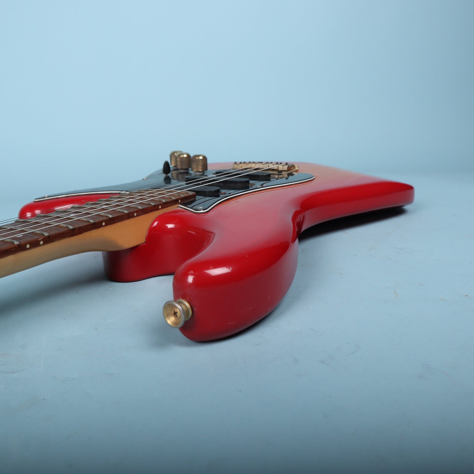 Yamaha SE903A Stratocaster Active Electric Guitar Cherry Sunburst