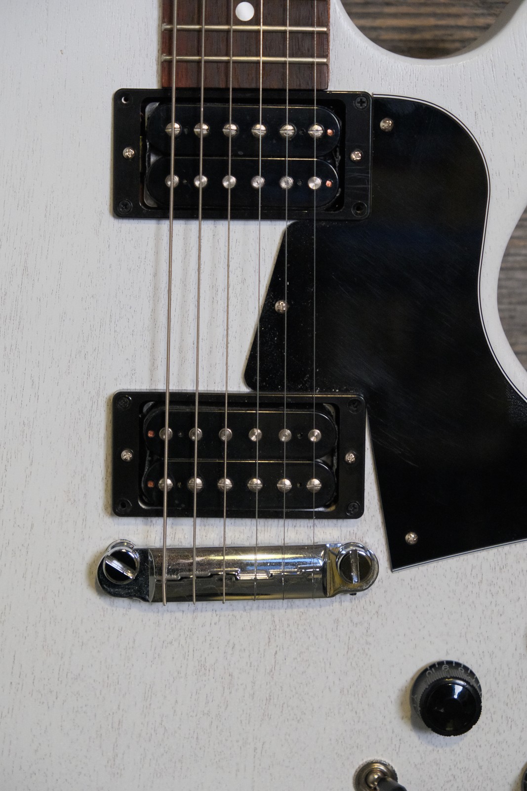 Used Gibson 2019 Les Paul Special – TV White w/Bag