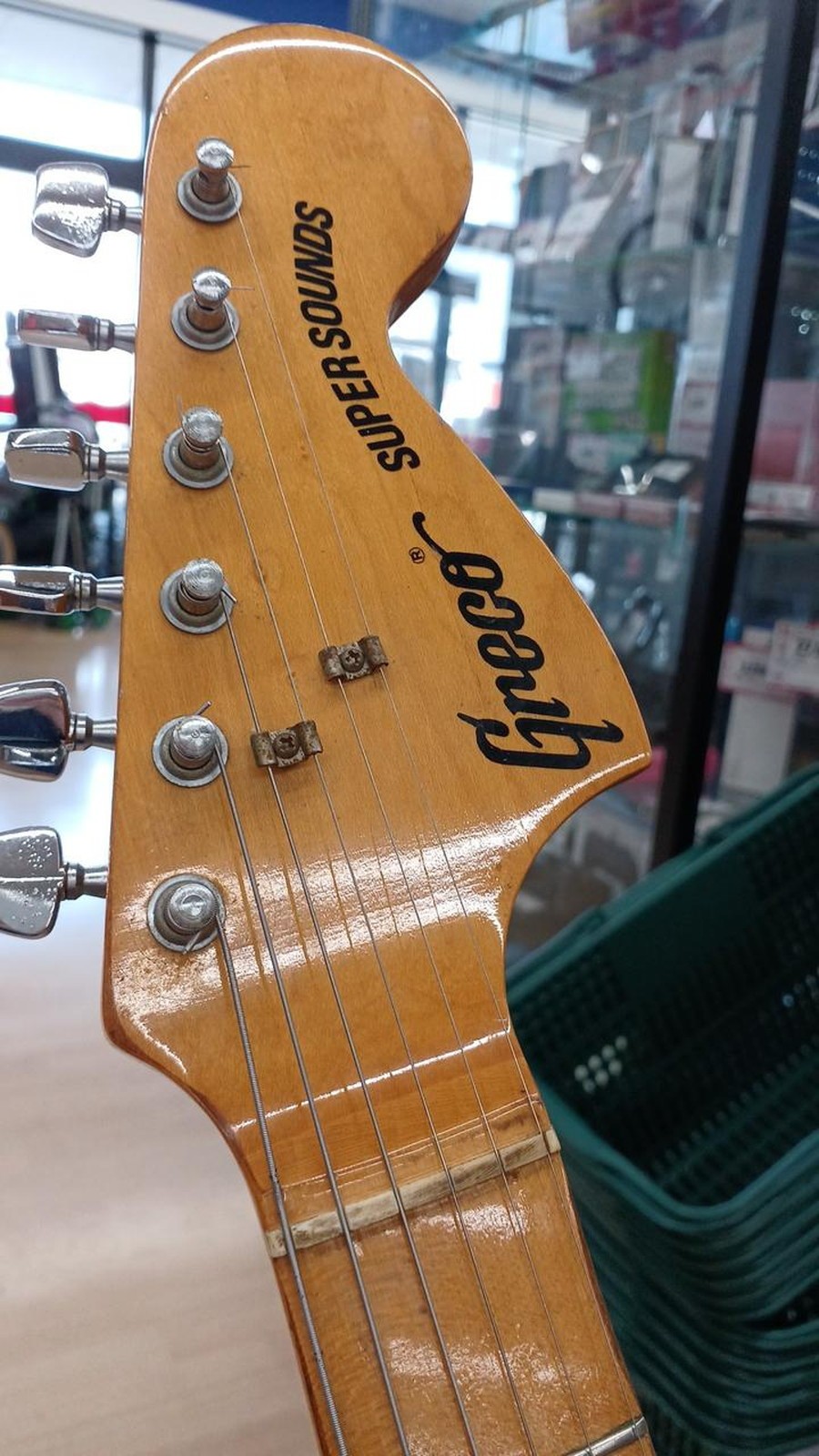 GRECO SE500N Used 1977 Sen body Maple neck Maple fingerboard Natural w/Hard case