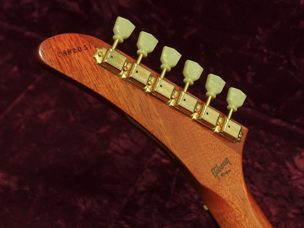 Gibson Custom Shop Explorer Mahogany Faded Cherry