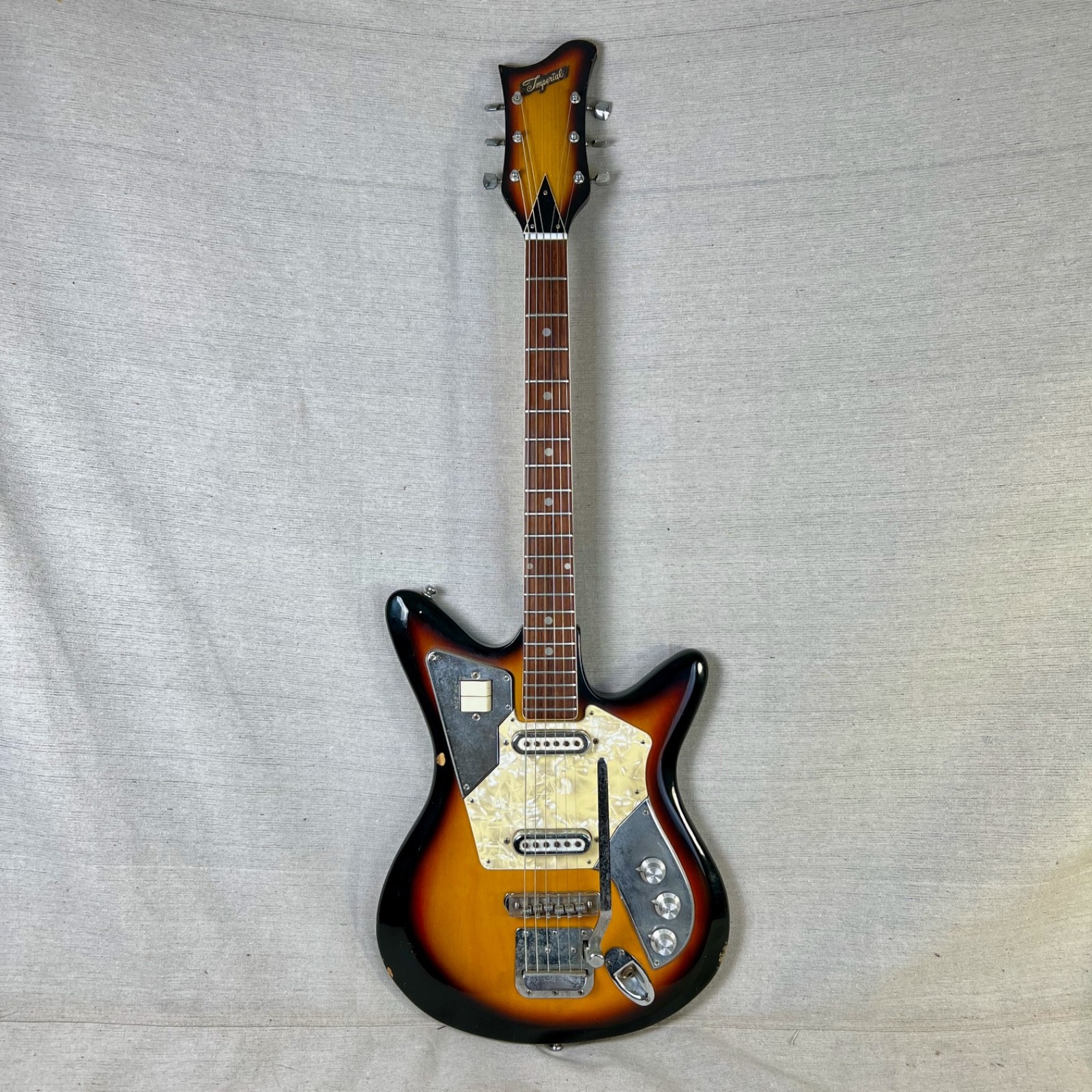 Imperial S-2T 1966 Sunburst MIJ Teisco Crucianelli Guyatone Fujigen Apollo