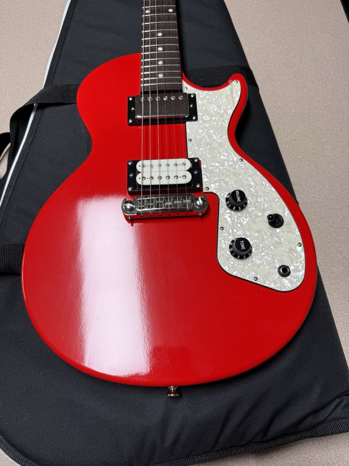 2017 Gibson Melody Maker 2