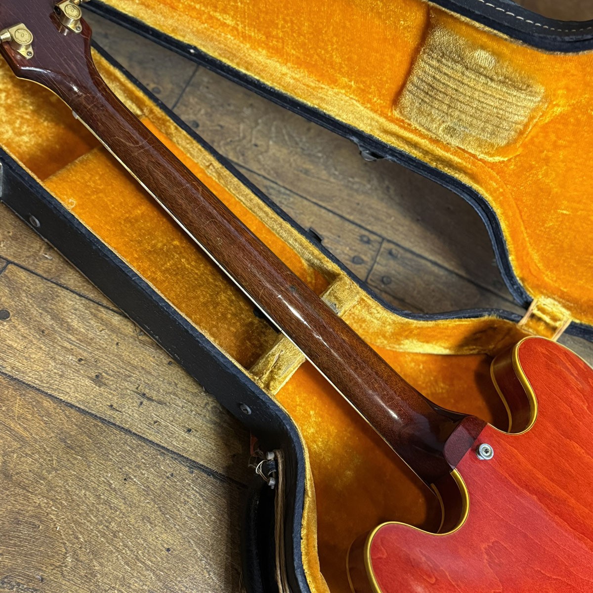 Gibson ES-355TDSV Cherry 1968s