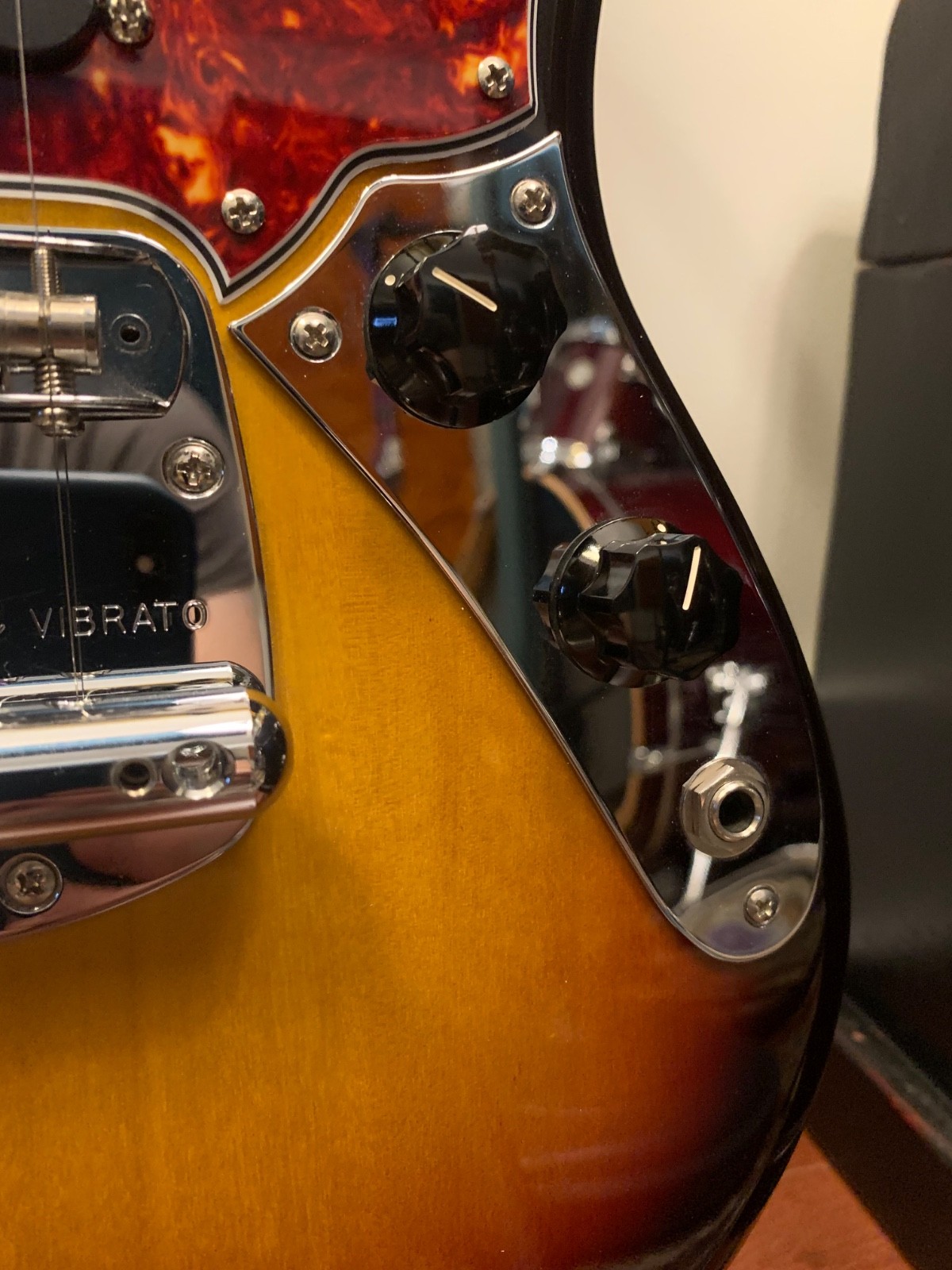 Fender Mustang MG-65 MIJ Sunburst Japan Excellent Condition