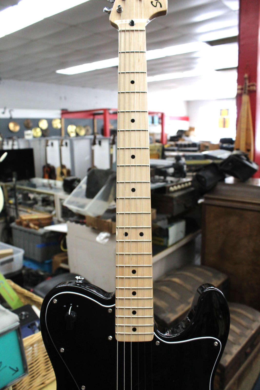 Refurbished Squier Paranormal Esquire Deluxe Electric Guitar Metallic Black L@@K
