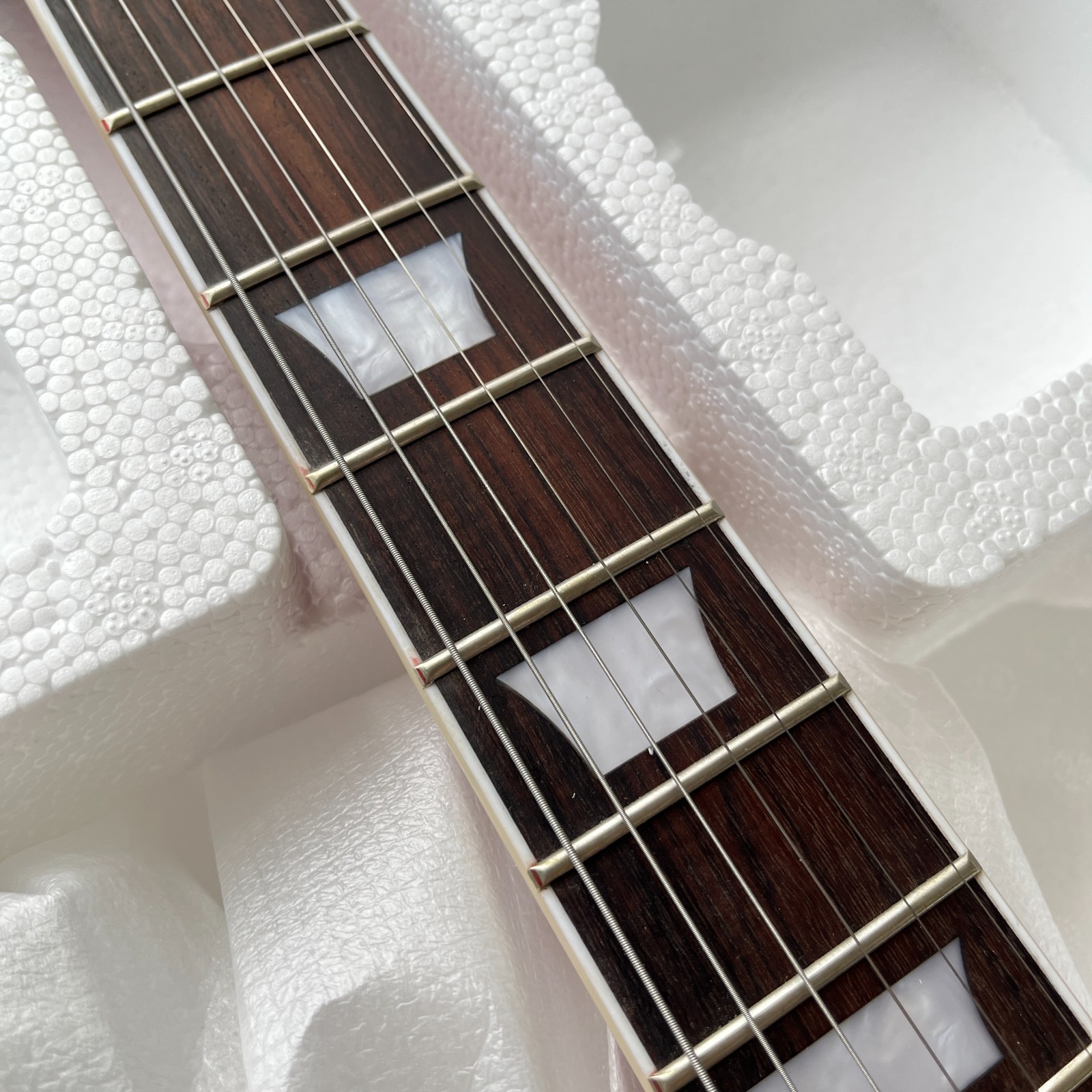Custom Red Electric Guitar Rosewood Fingerboard Mahogany Body