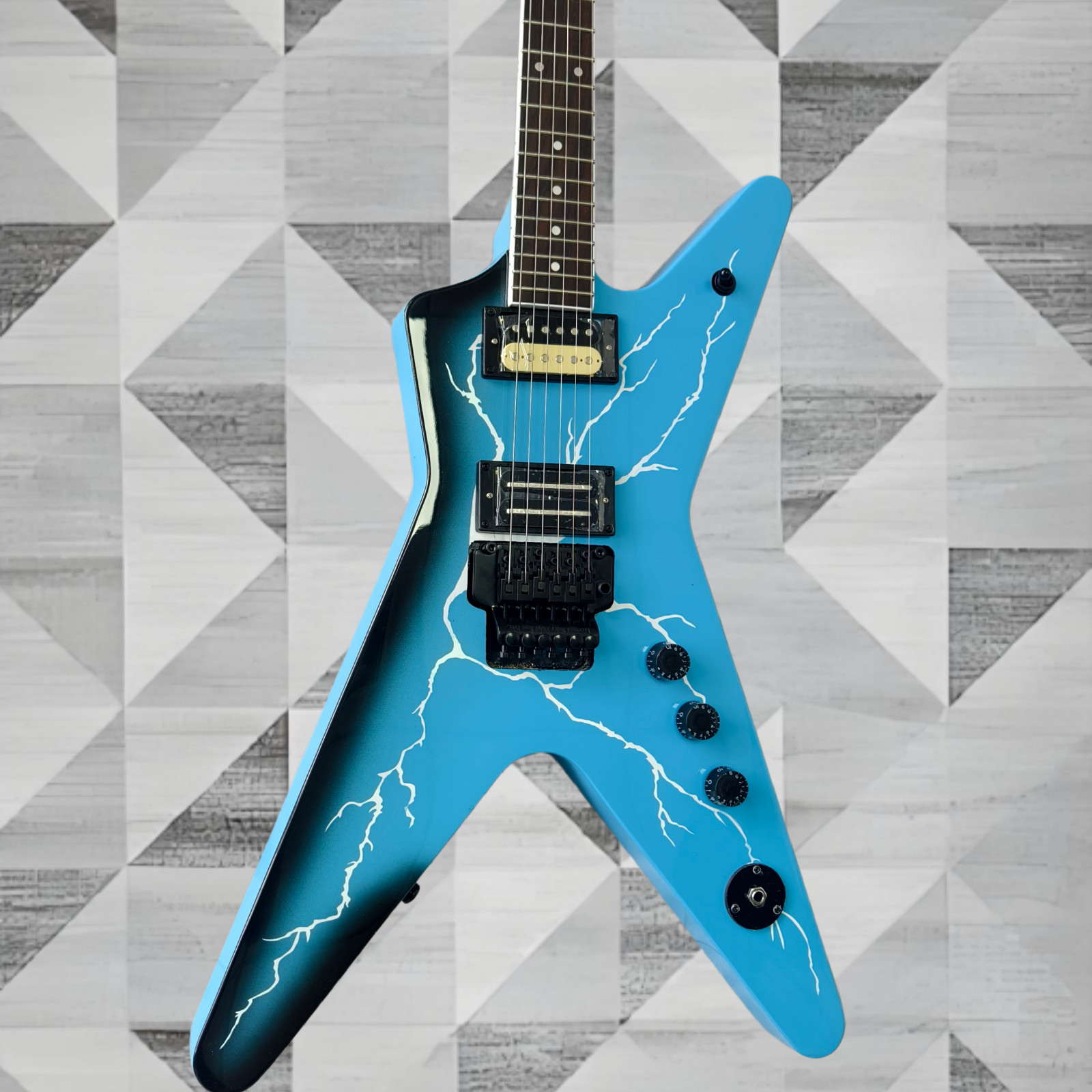 US Ship Dean Dimebag Darrell ML Electric Guitar – Blue Lightning Finish