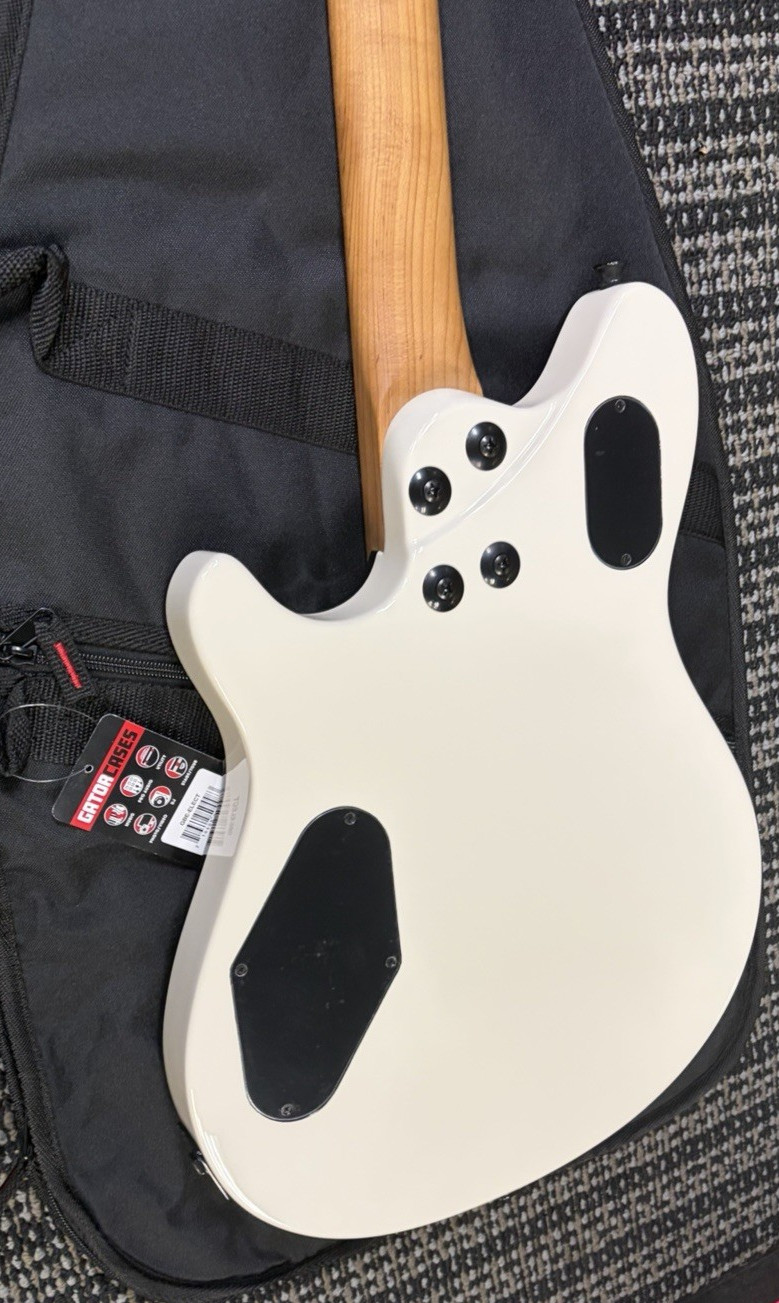 EVH Wolfgang Special T.O.M. Baked Maple Husk White