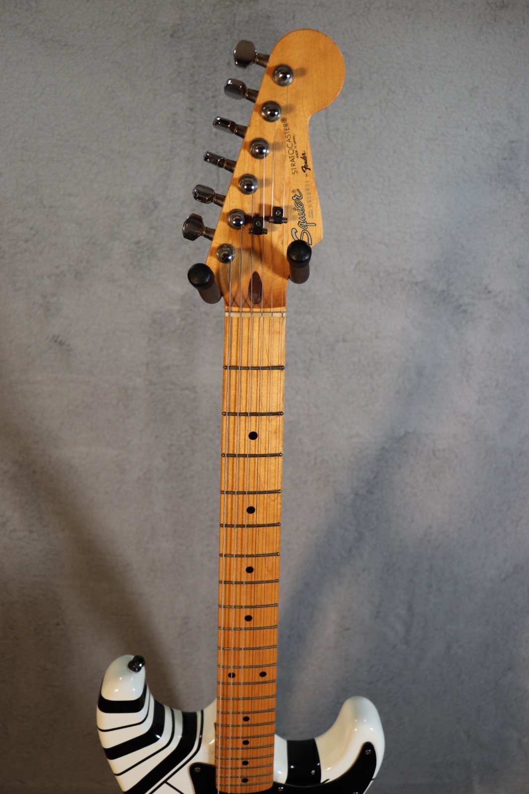 1984-87 Squier Fender Stratocaster E Series MIJ Frankenstein Black White Japan