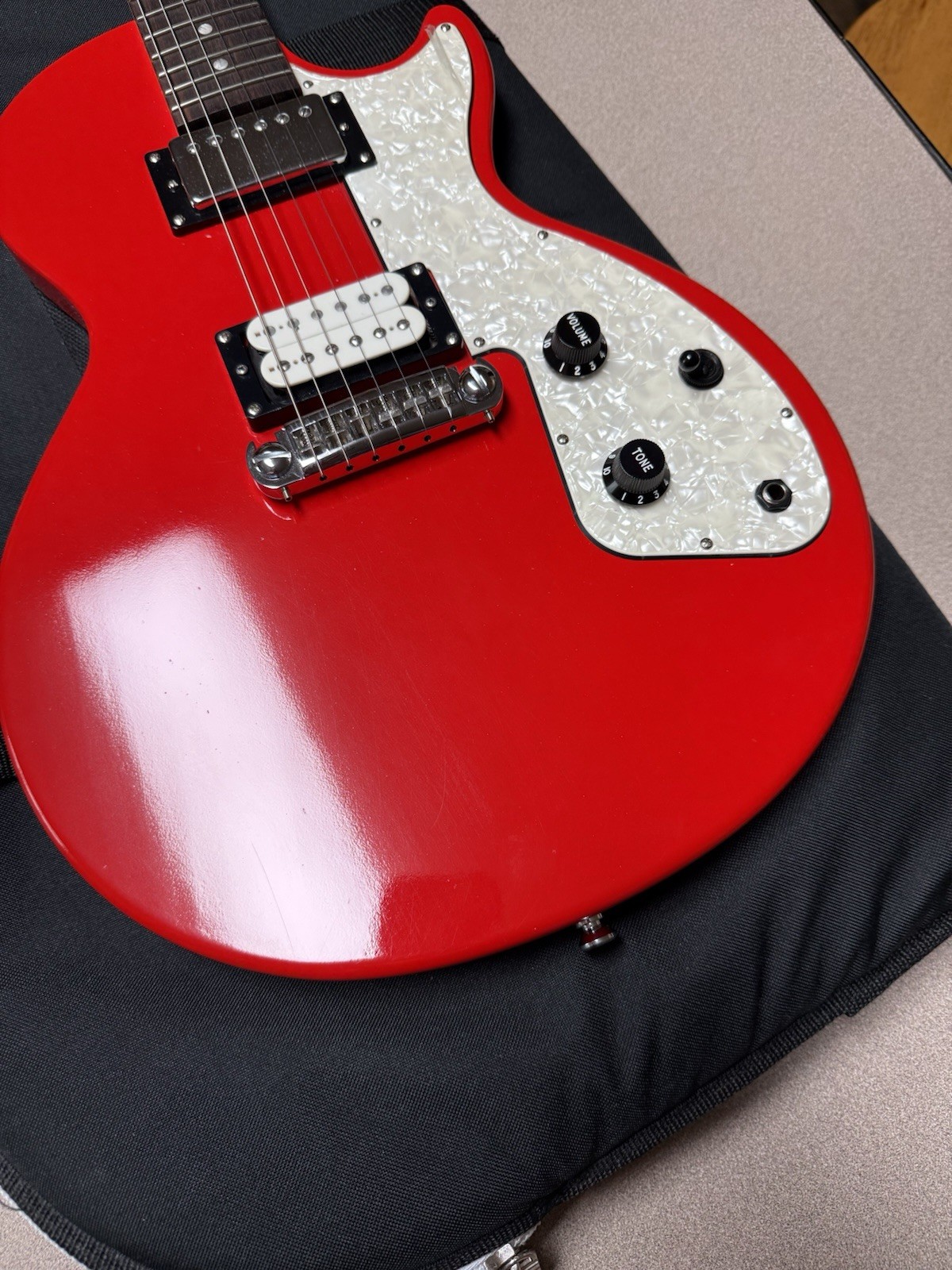 2017 Gibson Melody Maker 2