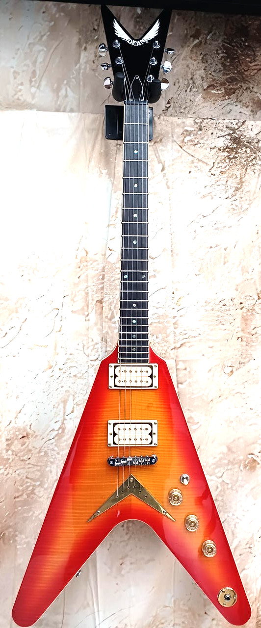 Dean 35th Anniversary Limited Flying-V Guitar V-35 Cherry Sunburst w/Hardcase