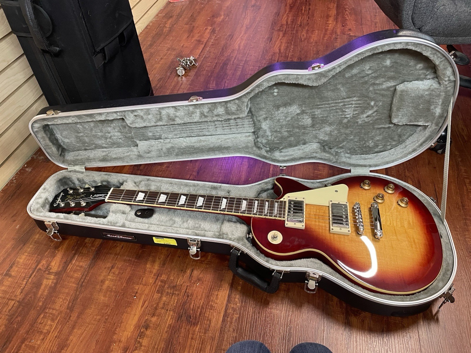 Epiphone Les Paul Standard 50’s Electric Guitar – Heritage Cherry Sunburst