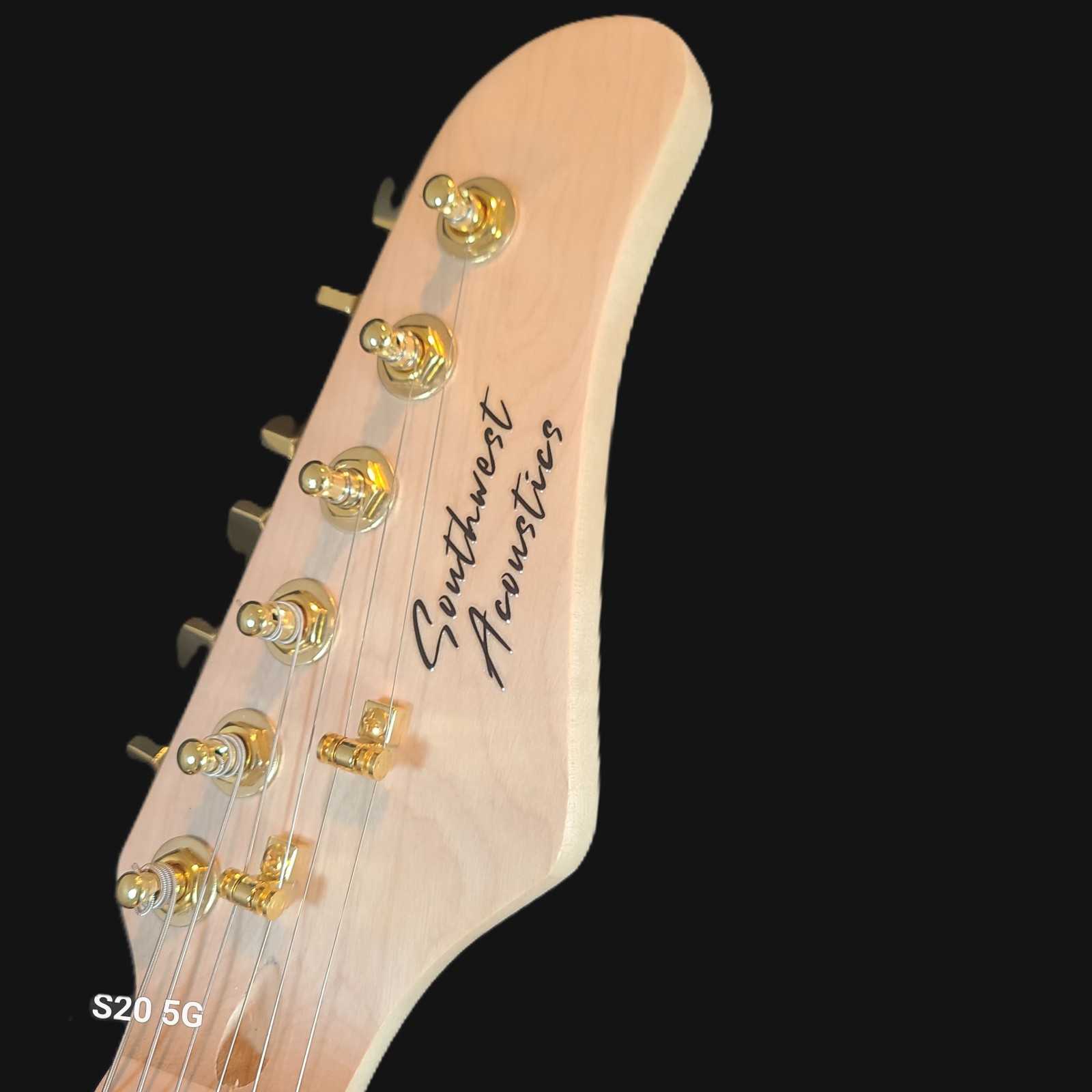 Southwest Acoustic Light Heavyweight Telecaster – 5 lbs 14 oz – Gold Hardware –