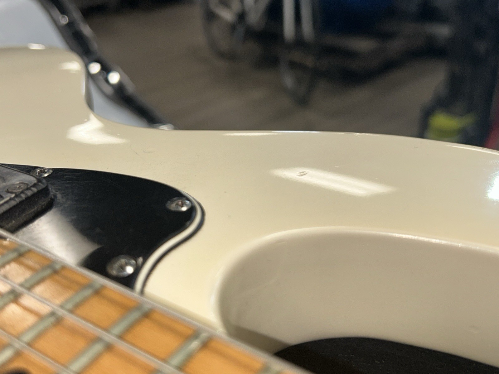 1982 Peavey T60 Electric Guitar – White – USA