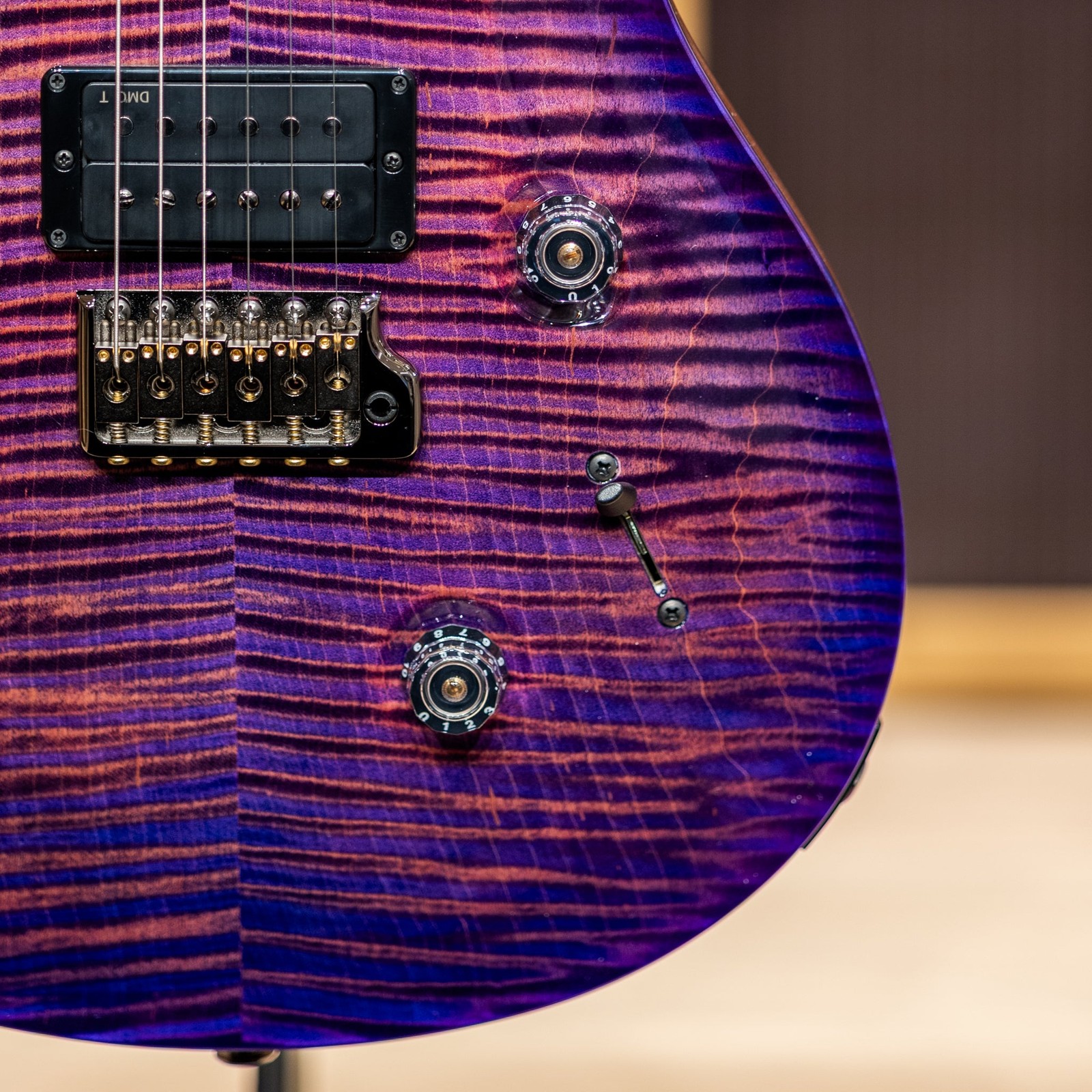 PRS Custom 24 Semi-Hollow Artist Top – “Sprayer’s Choice” Fuchsia Burst