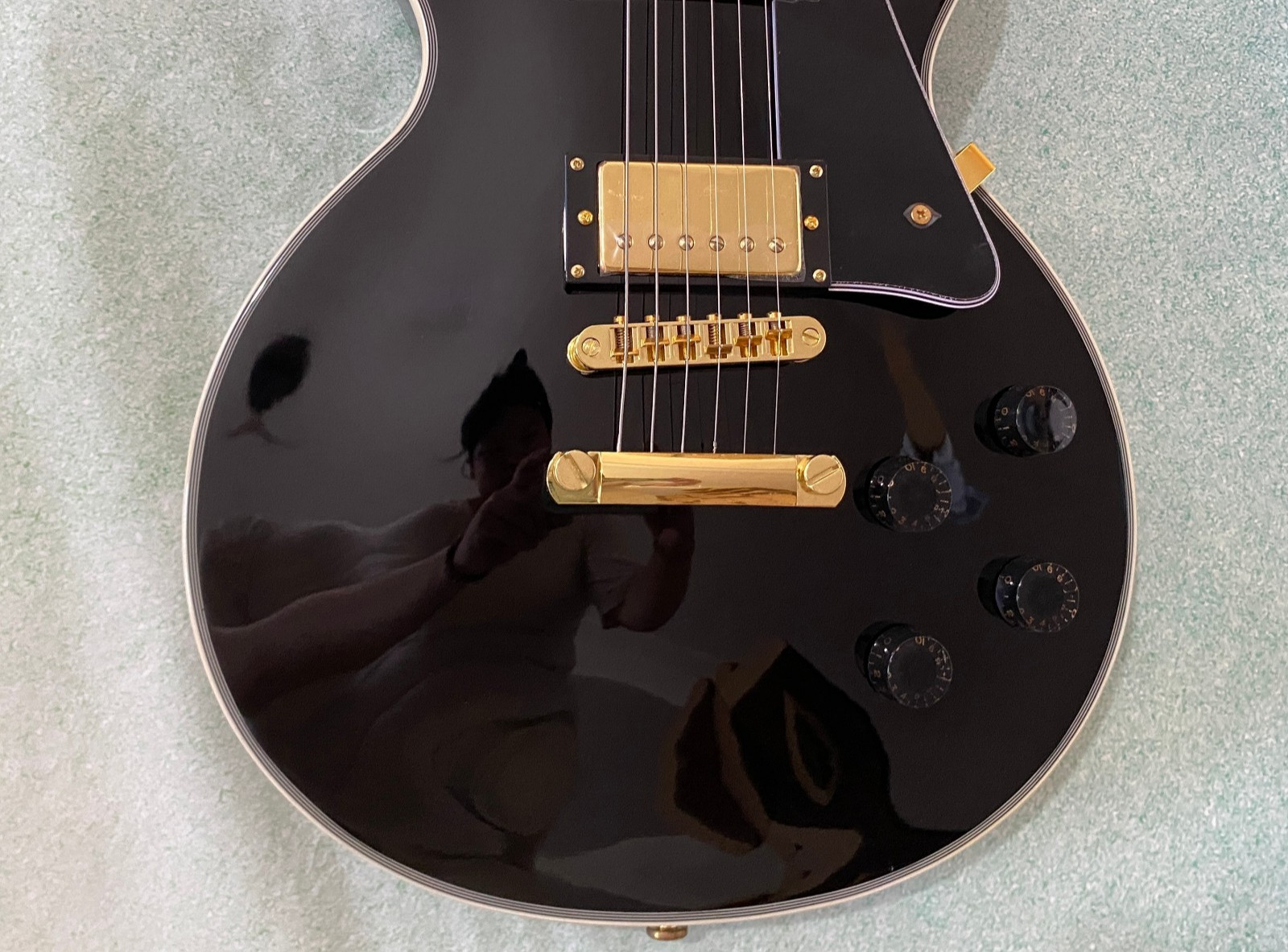 ⏰FLASH DEAL! Midnight Black Solid Electric Guitar 6-String Gold hardware