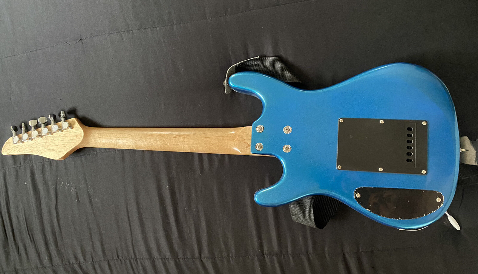 Viper Jr By BGuitars Children’s Electric Guitar w/ Case & Strap