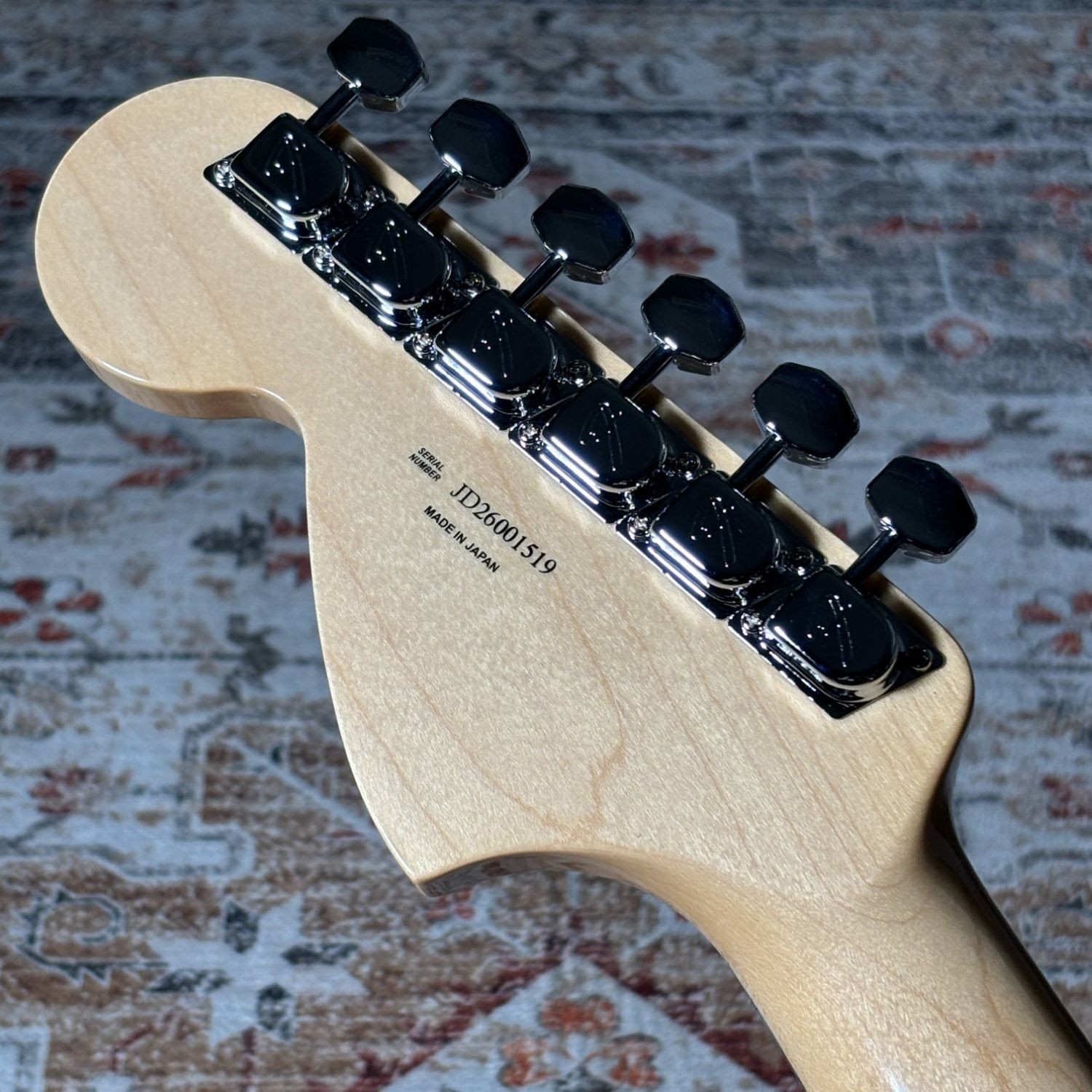 Fender / Made in Japan Traditional Late 60s Stratocaster 3-Color Sunburst