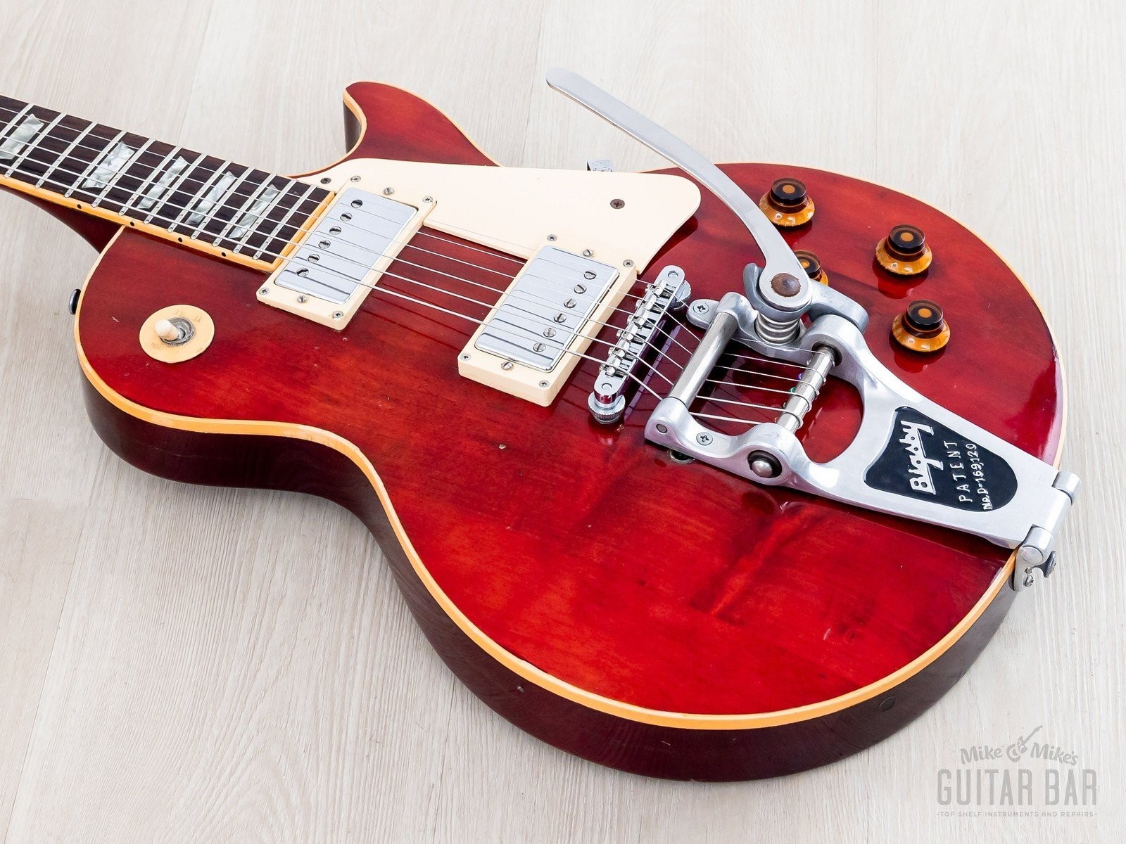 1975 Gibson Les Paul Deluxe Vintage Guitar Cherry, Humbucker Conversion w/ Case