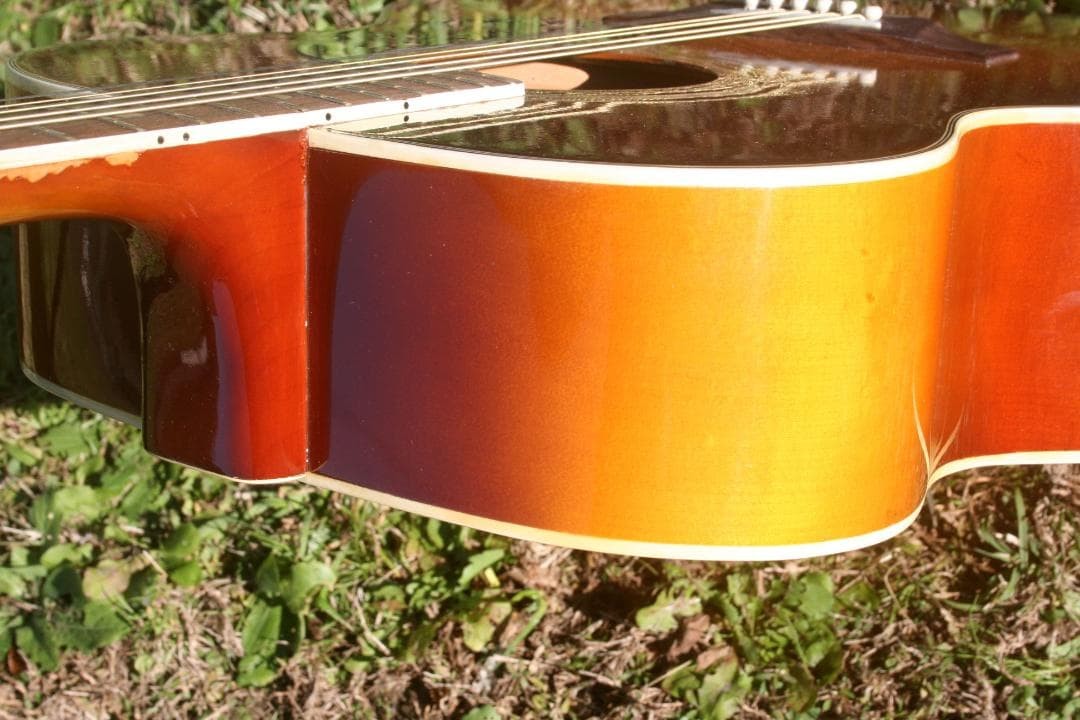 Granada J200 model manufactured by Matsumoku in Matsumoto, Japan in the 1970s