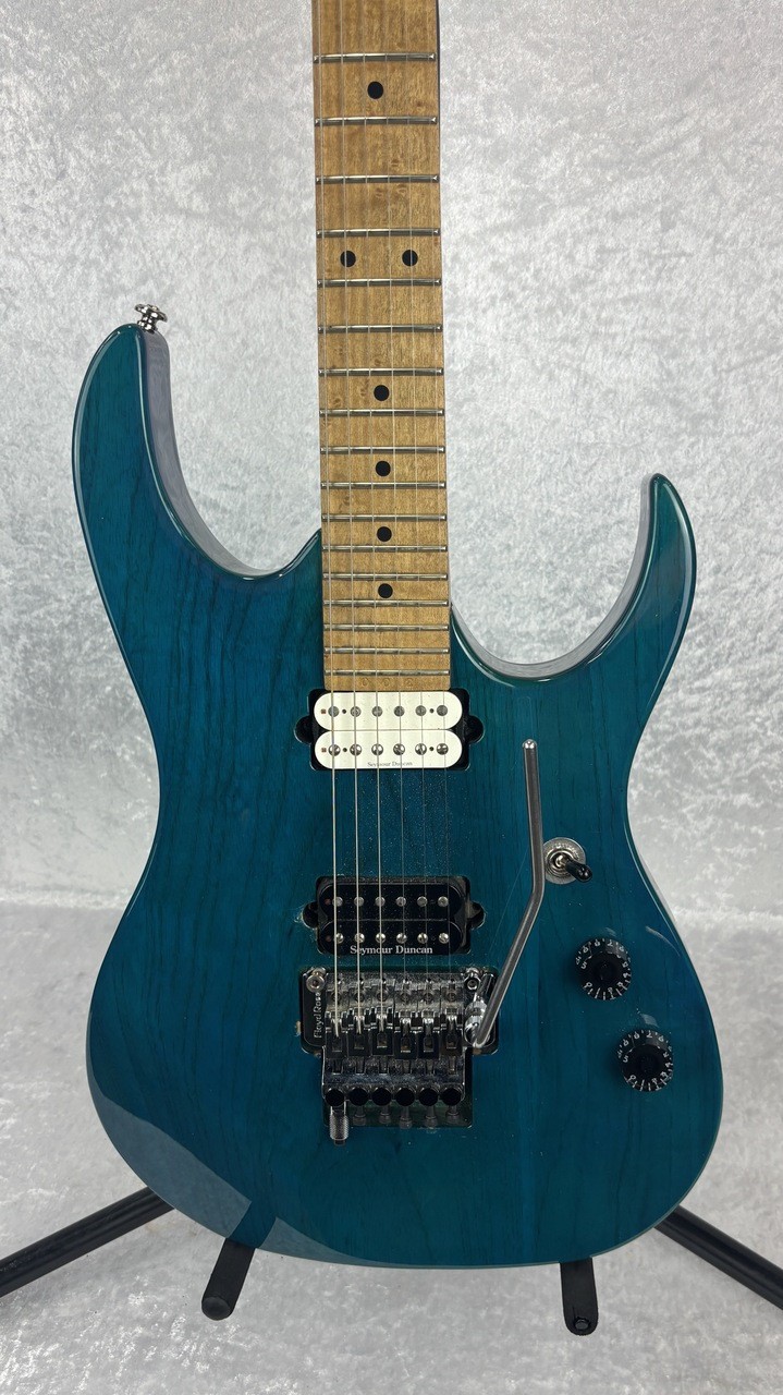 Ed Roman Scorpion Picasso electric guitar with case