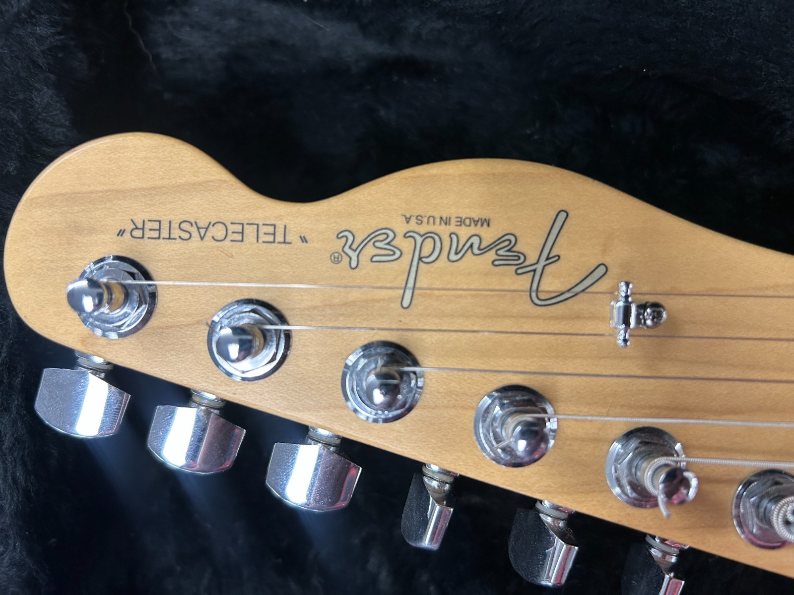 1995 Fender Telecaster Made in USA- W/ Case! Great shape!