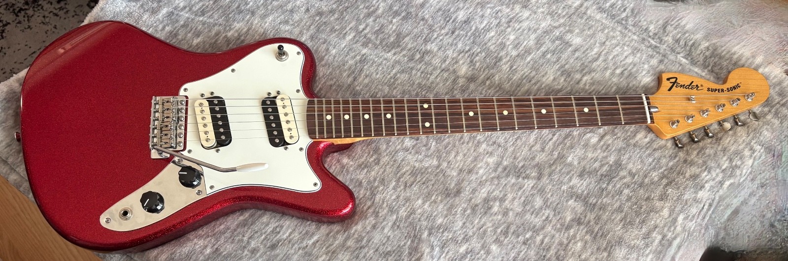 Fender Pawn Shop Super-Sonic Apple Red Flake 2013-2014 Mexico