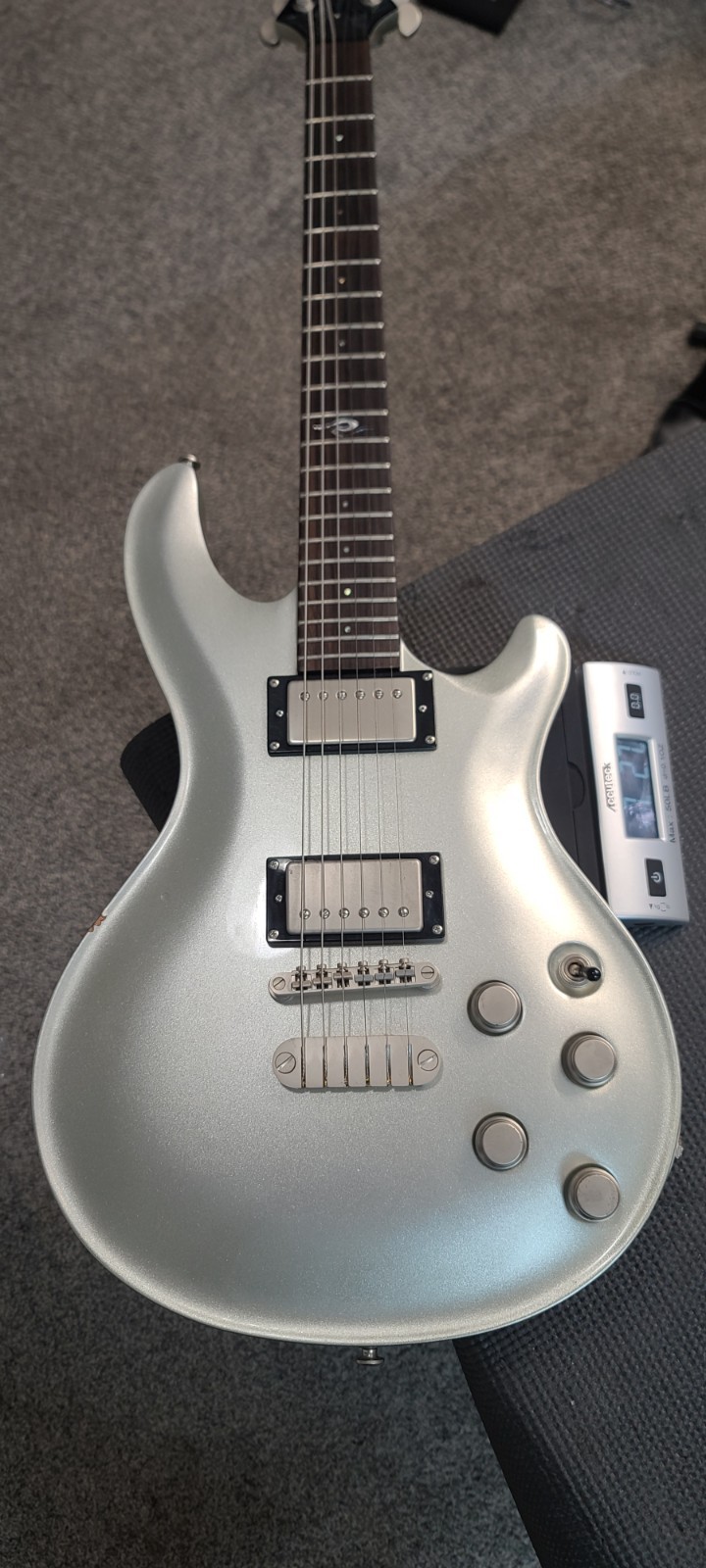 Dean Hardtail Standard Select Great Cond & Guitar Made In Korea, Tone Caps!