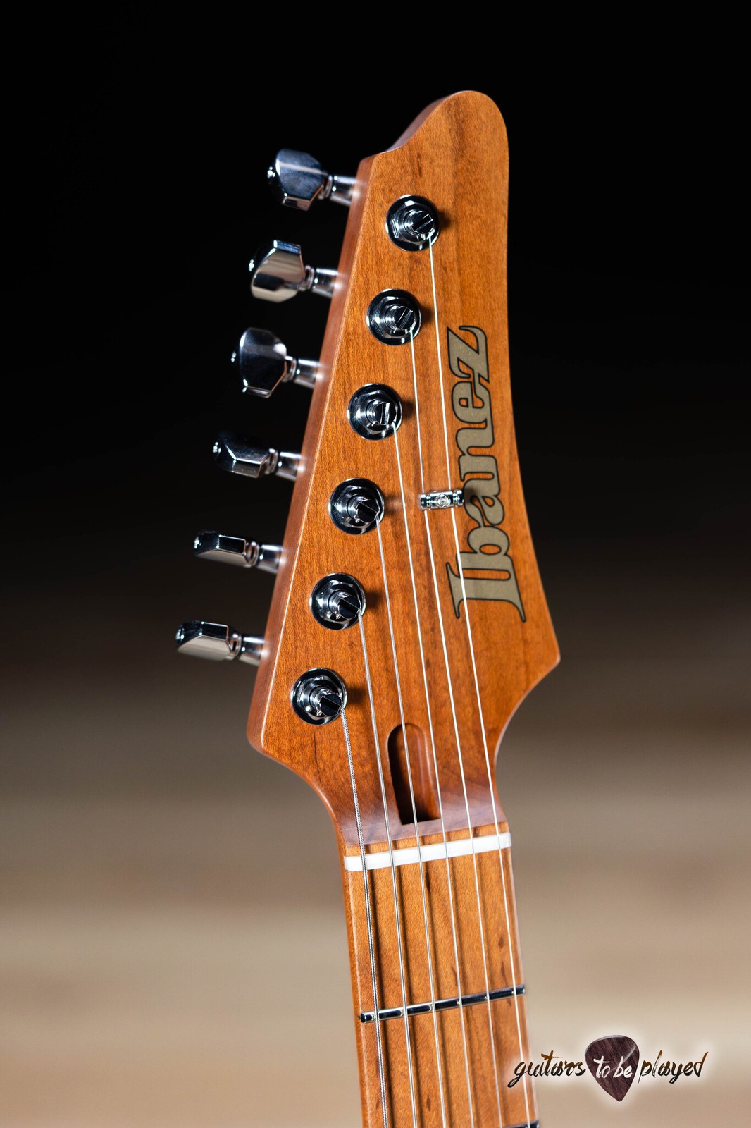 Ibanez AZ2402 Prestige HH Roasted Maple Neck w/ Case – Apple Green Metallic