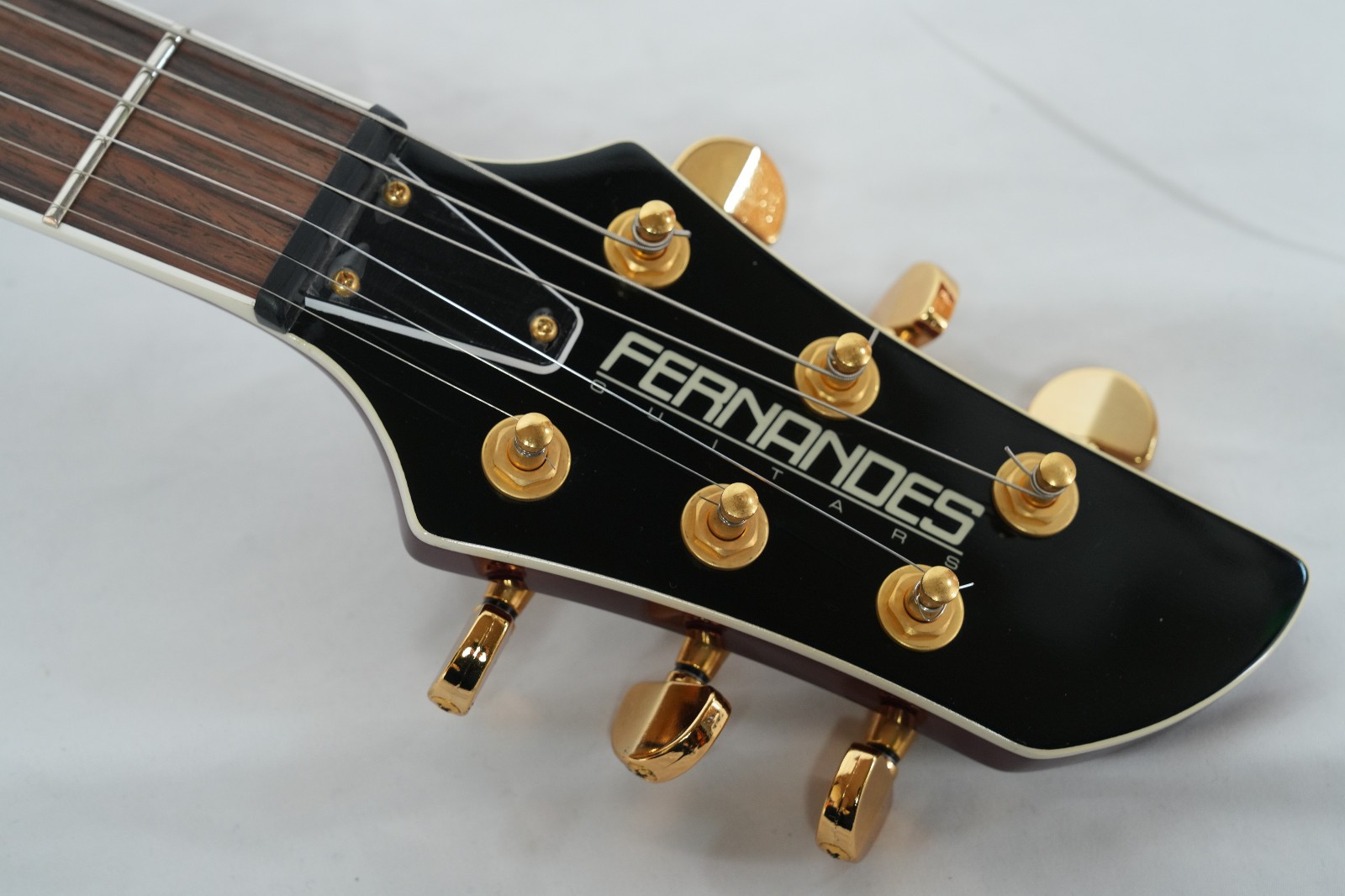 FERNANDES APG-55 Wine Red Good condition