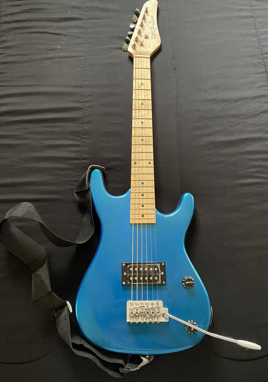 Viper Jr By BGuitars Children’s Electric Guitar w/ Case & Strap