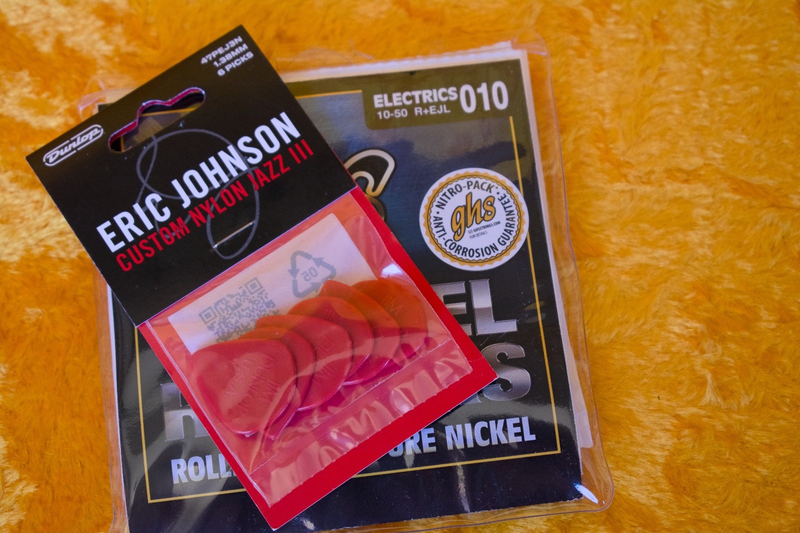 Fender Stratocaster Eric Johnson ’54 Virginia – Mint + Extras