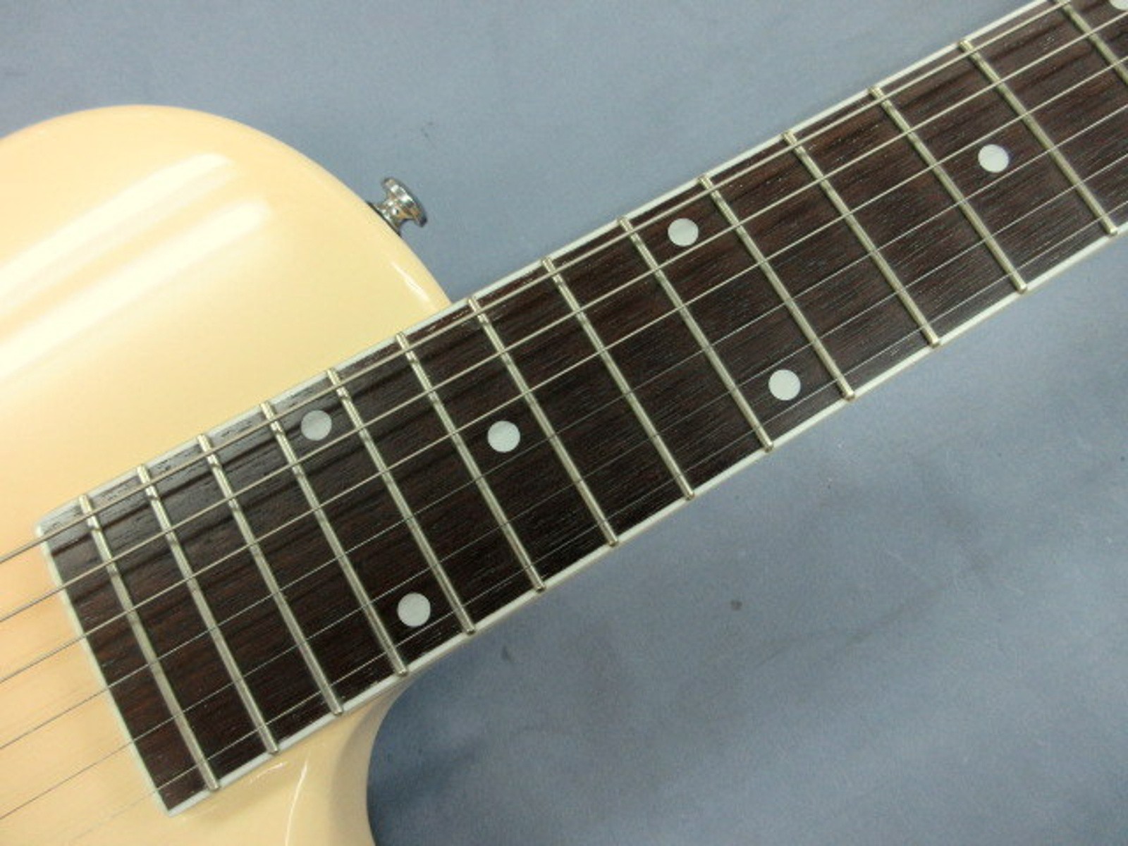 EASTWOOD GUITARS Elmore 54 Elmore James Used Basswood Body White w/Soft Case