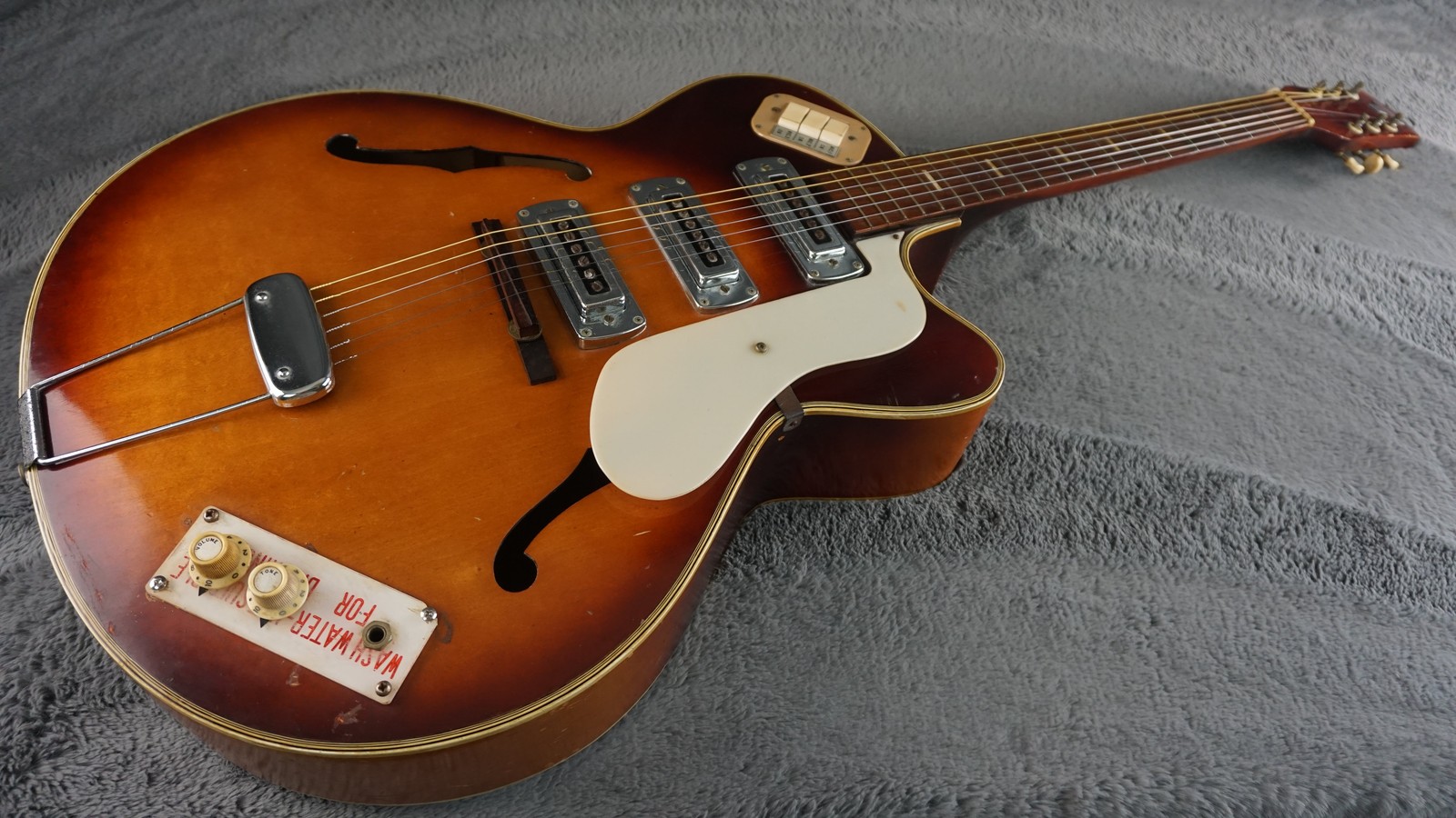 Teisco EP-17 1960s – Tobacco Burst