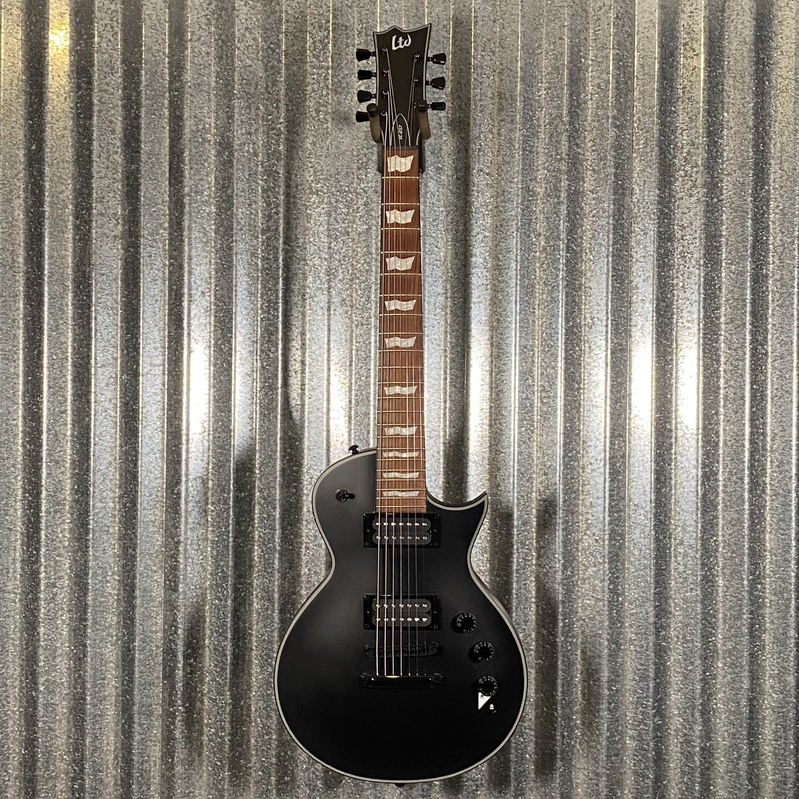 ESP LTD EC-257 7 String Black Satin Guitar & Case EC257BLKS #0360 Used