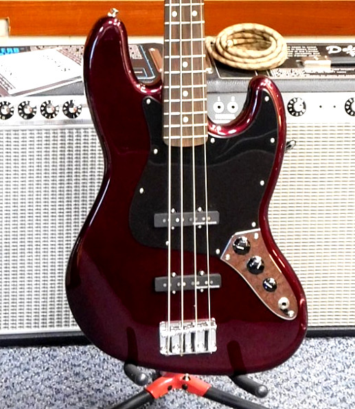 2025 Fender Player II Jazz Bass Limited-Edition Electric Bass Guitar! VERY NICE!