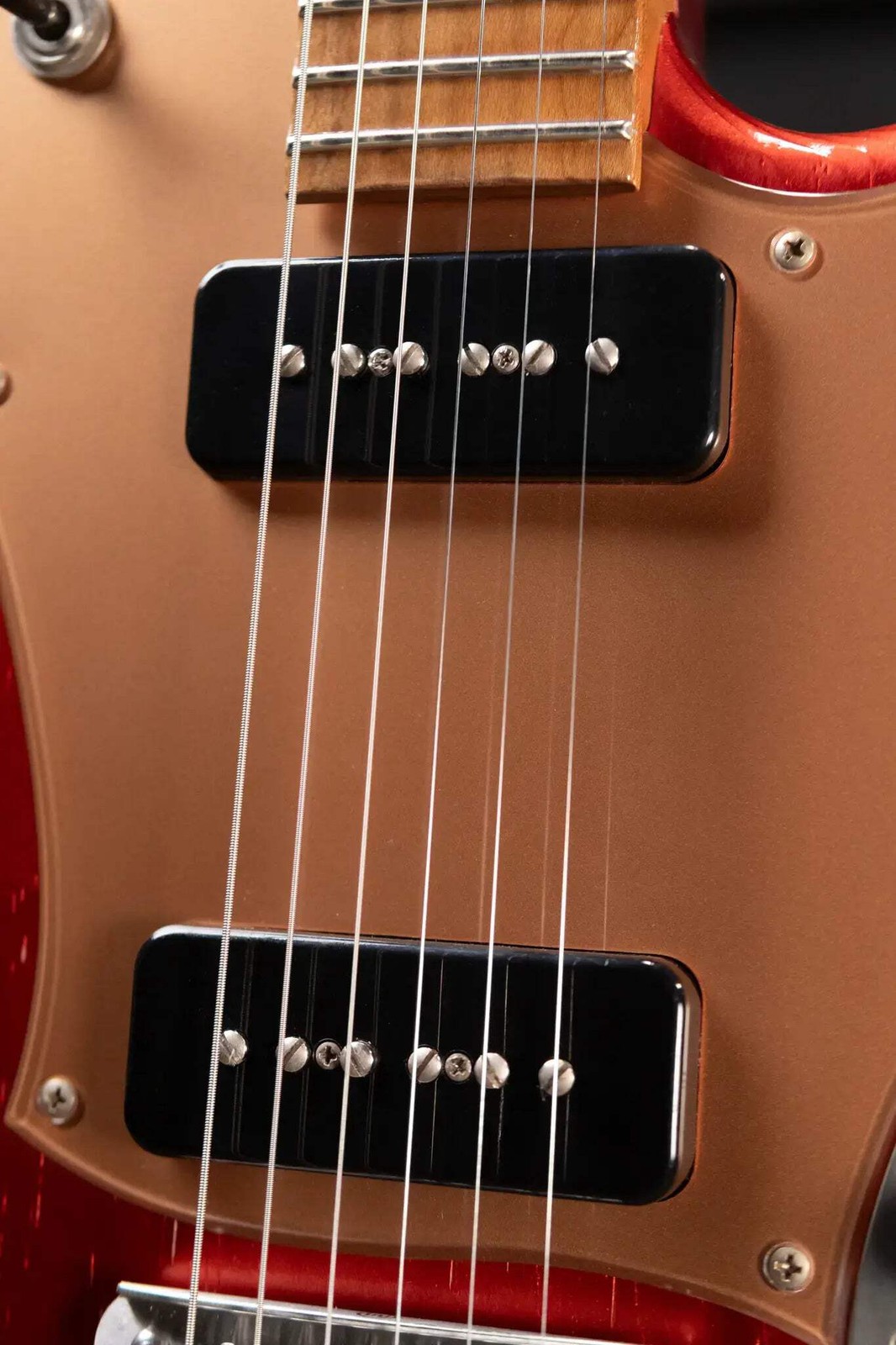 Novo Custom Shop Serus J Medium Distress Electric Guitar – Candy Apple Red with