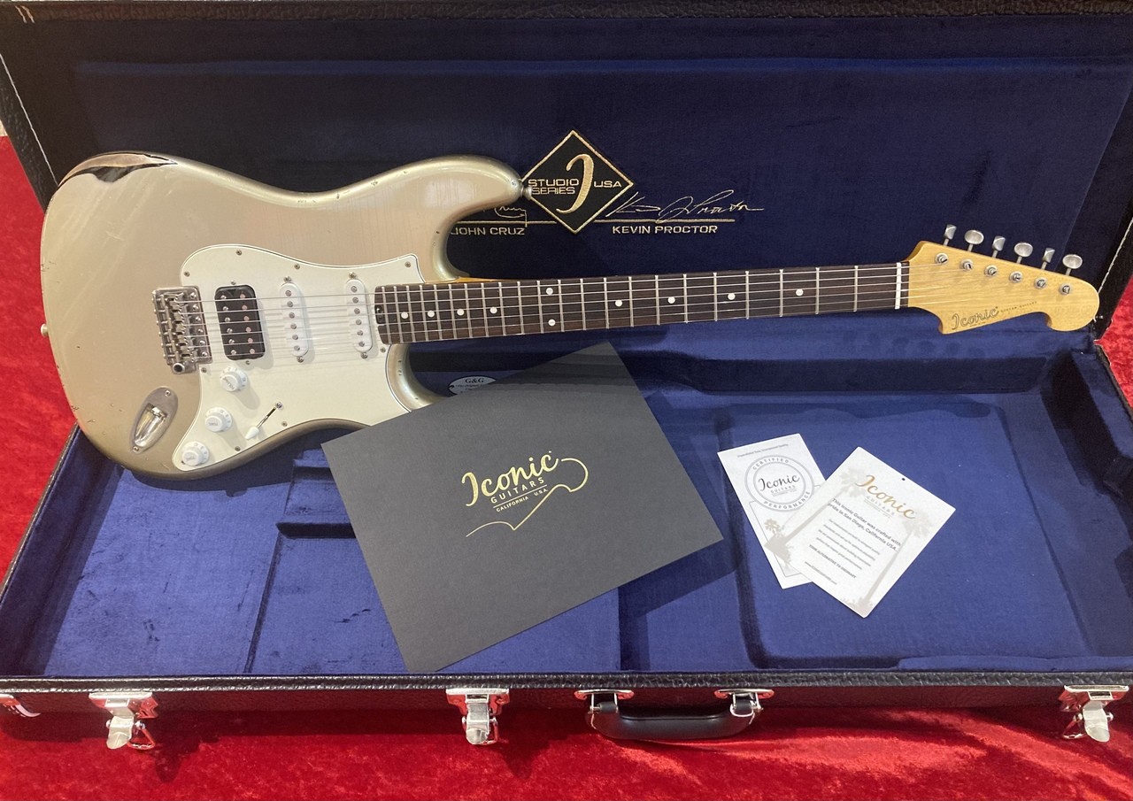 Iconic Guitars John Cruz Solana Shoreline Gold Over Black 3.31kg Electric Guitar