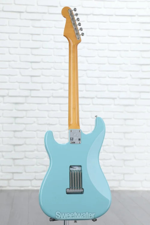 Fender Eric Johnson Stratocaster – Tropical Turquoise with Rosewood Fingerboard