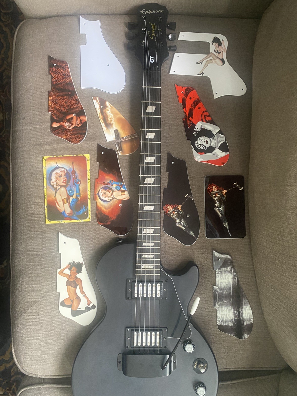 Flat Black Epiphone GT Special