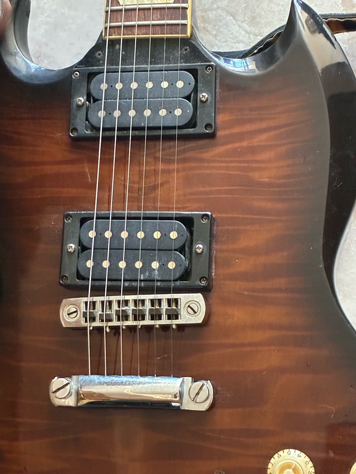 Hondo 2002 Deluxe 735 Mark II Electric Guitar